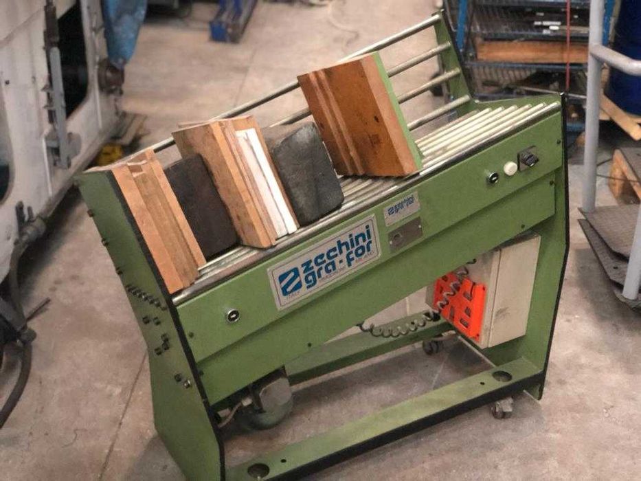 Prensa elétrica de aperto