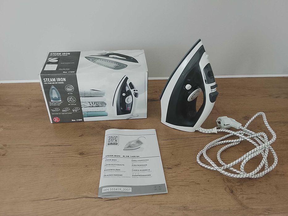 Sprzedam żelazko parowe - stan idealny