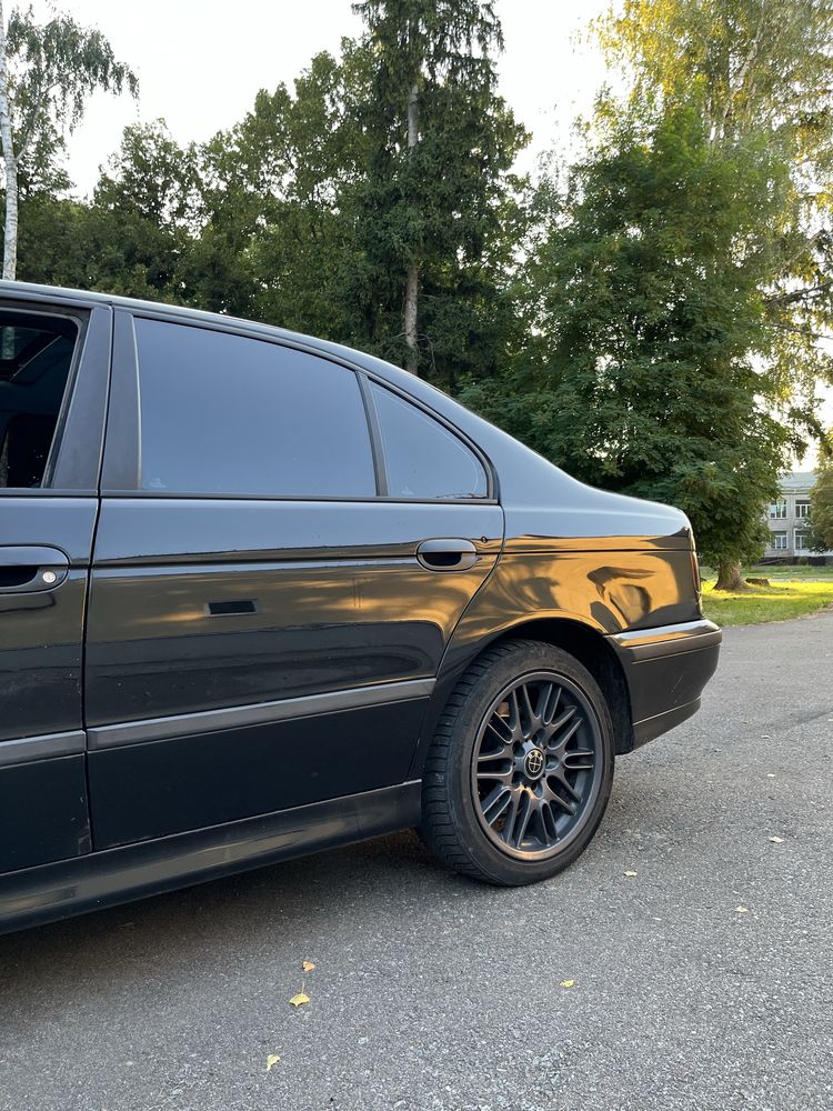 BMW e39 2.5 газ/бенз, Уікальний колір салону!!