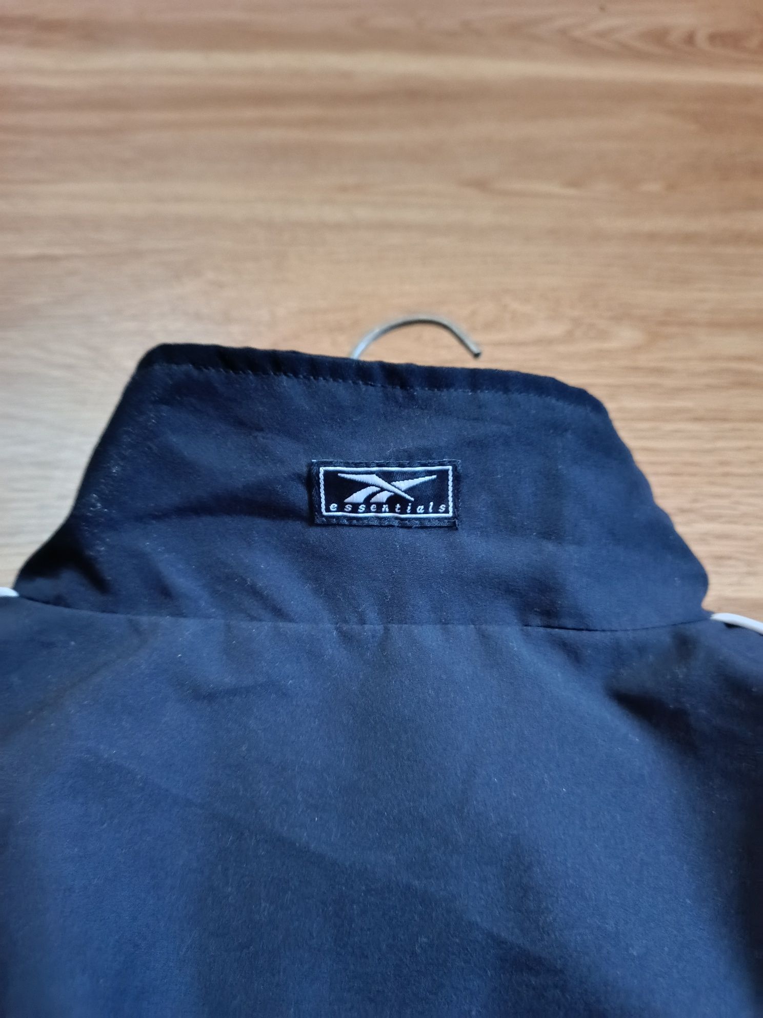 Продам нову вінтажну олімпійку Reebok essentials