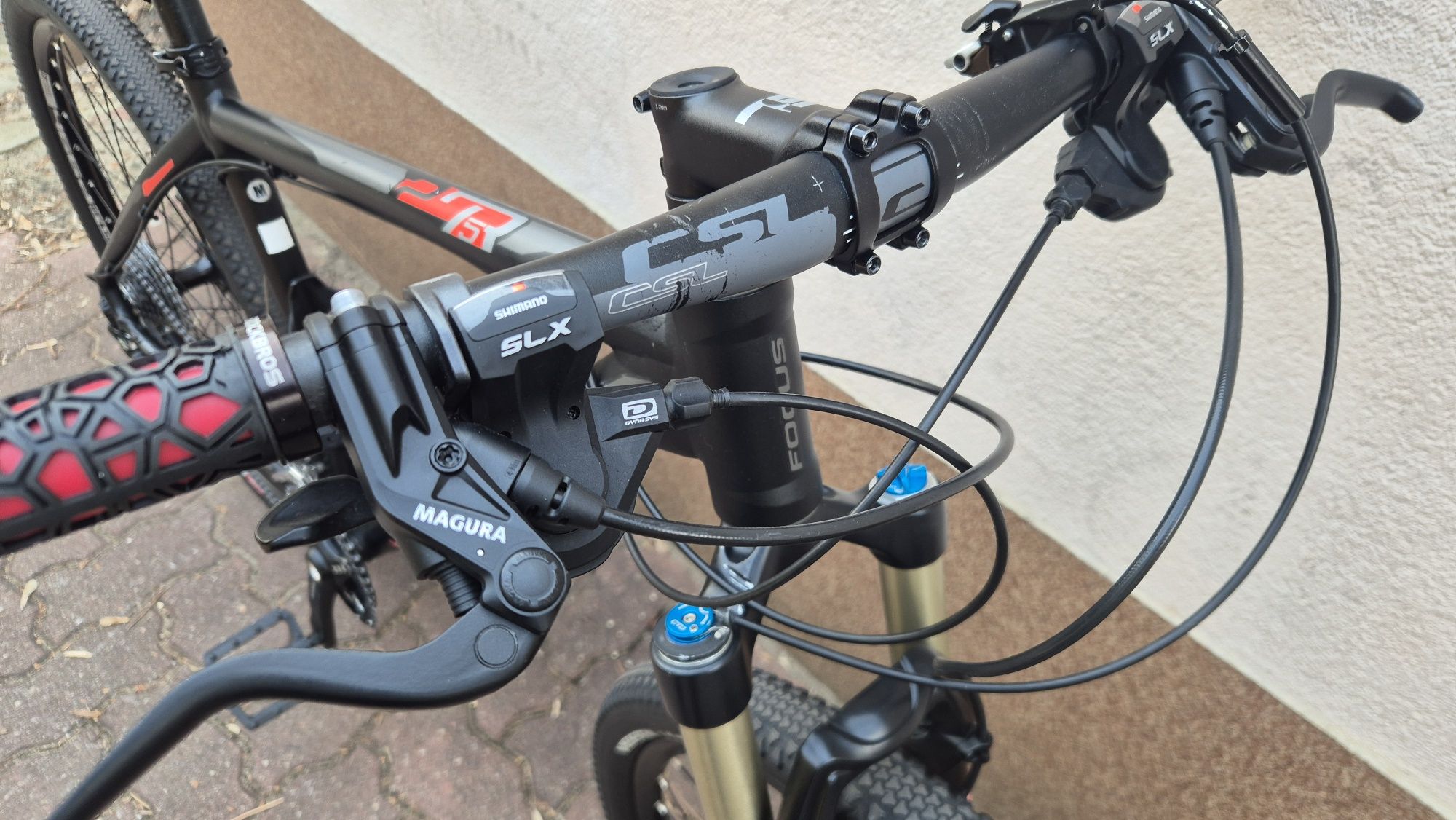 Rower Mtb Focus Black Forest 27.5 Fox Deore XT