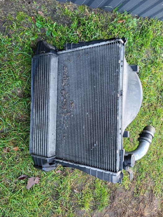 Chłodnica e46 320d automat tunel wiskozy zbiornik wyrównawczy interco