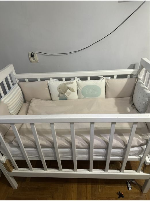 Кроватка дитяча біла