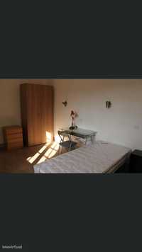 Twin Room with private bathroom in Coimbra