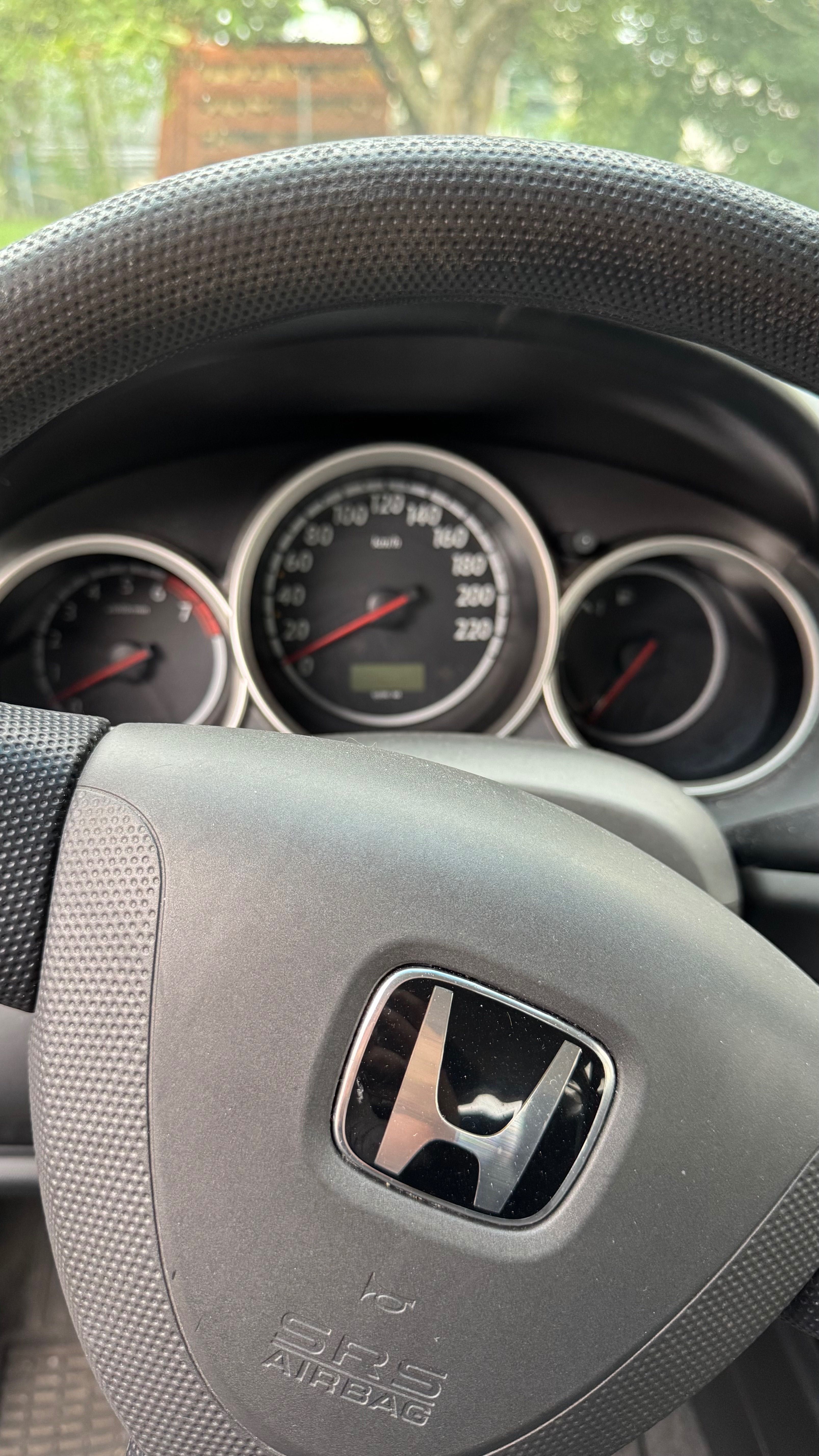 Honda Jazz II 2006 uszkodzona