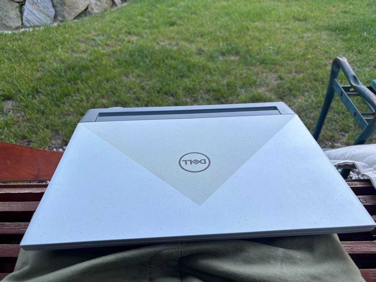 Laptop Gamingowy Dell G15 Ryzen Edition