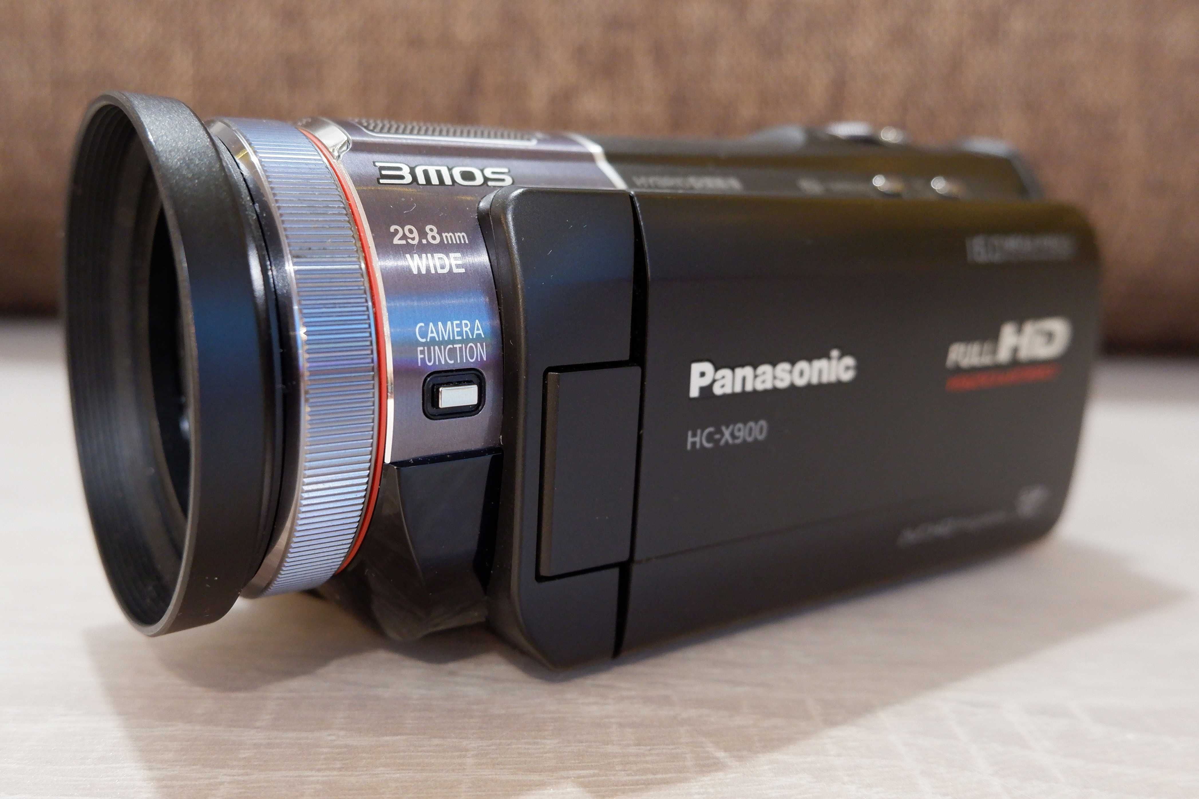 Kamera Panasonic HC-X900 3xMOS FullHD 1080p stan idealny 2 akumulatory