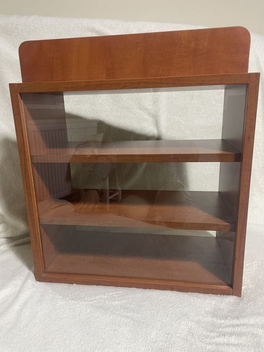 Szafka witryna gablota przeszklona