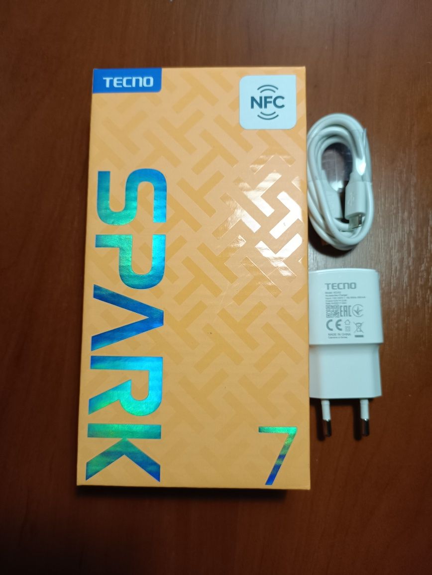 Tecno Spark 7 (KF6n) 4/64 GB spruce green
