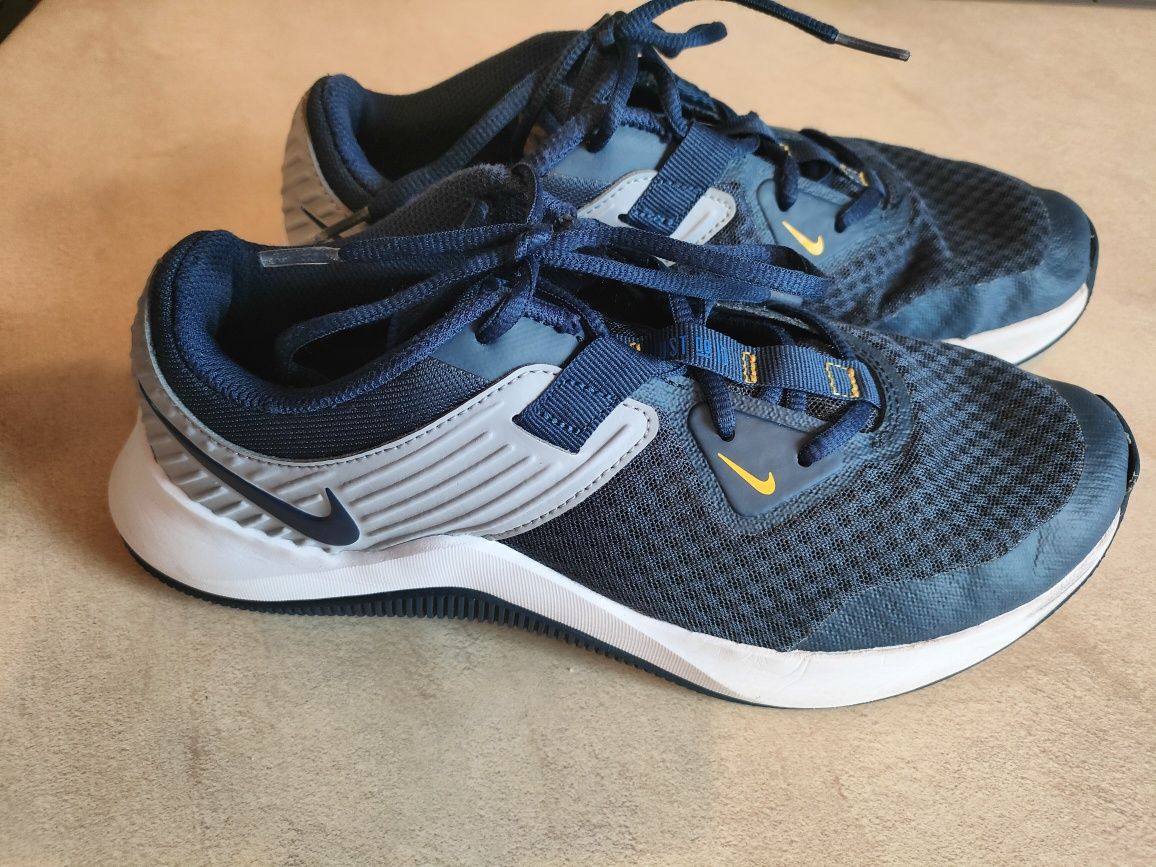 Buty Nike MC Trainer r. 42