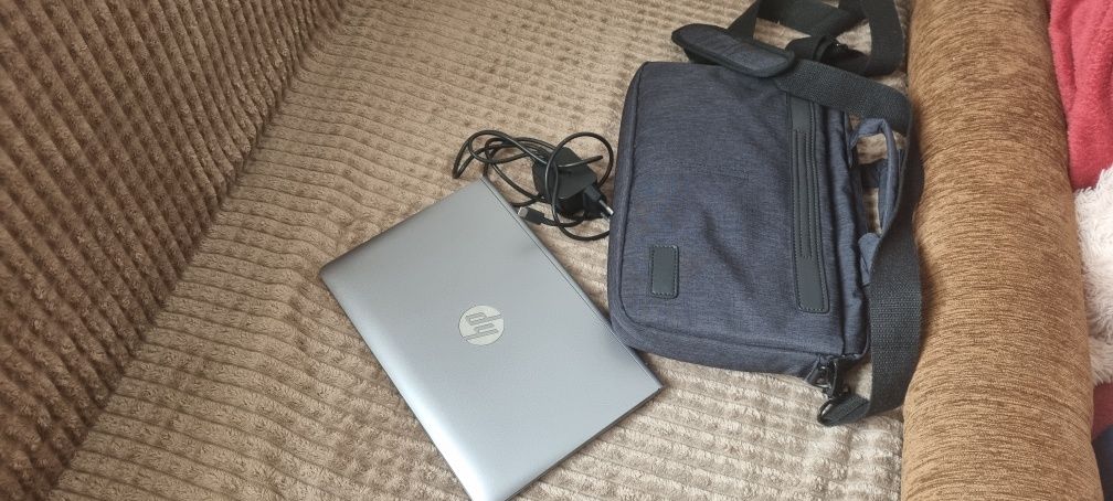 Laptop HP x2 210
