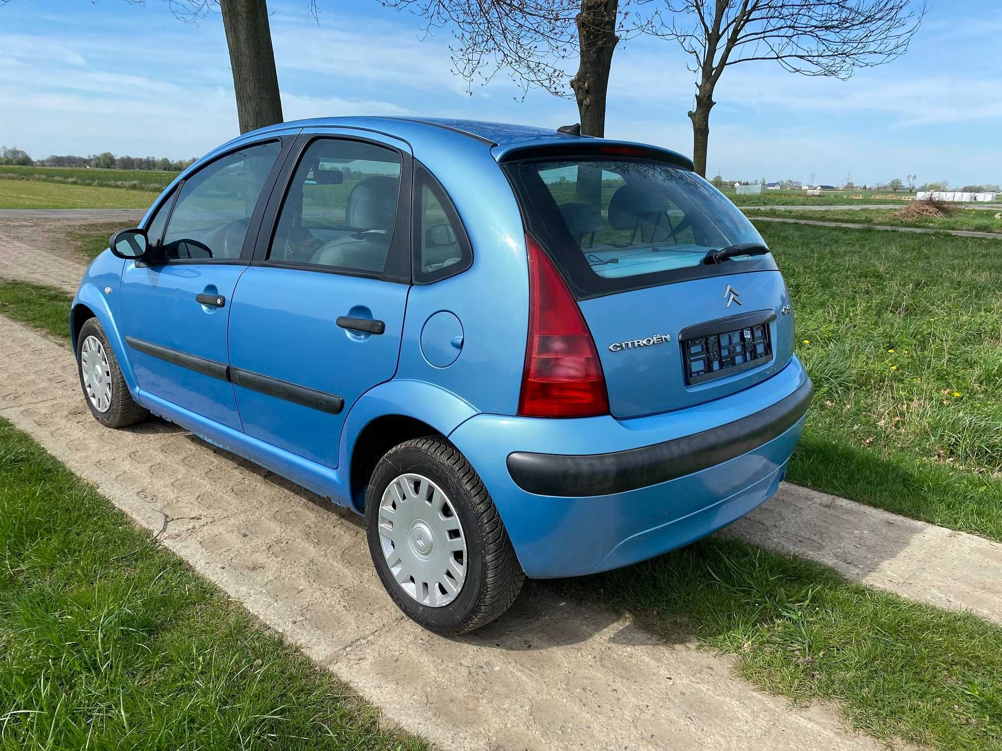 Citroen C3 1.4 benzyna 75 KM z 2004 r. klimatyzacja