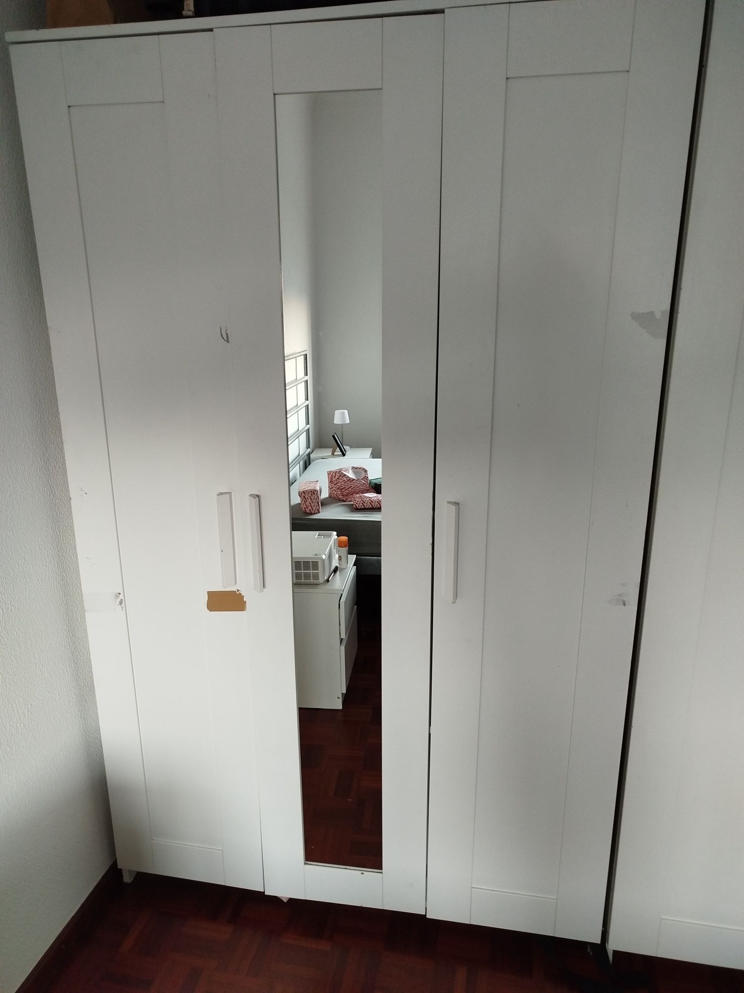Roupeiro IKEA 50 €
