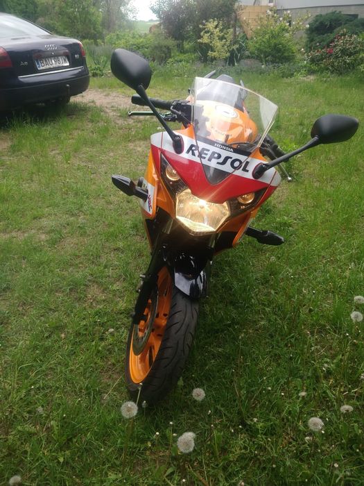 Honda CBR 125 Repsol