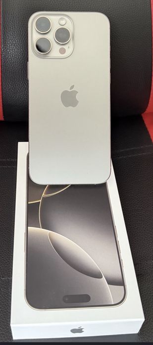 Iphone 16 pro max Titanium desert