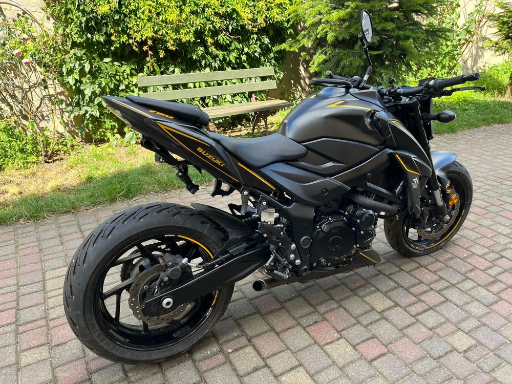 Suzuki Gsxs 750 - 2019 rok