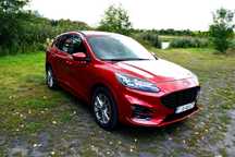 Ford Kuga Hybryda Plug-in