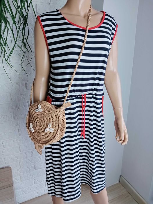 Letnia damska sukienka na ramiączkach biało-granatowa 48/4XL/20