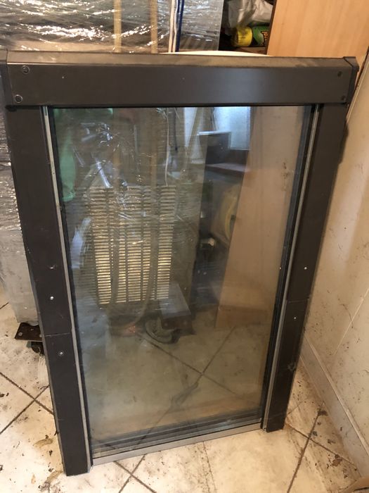 Okno dachowe z okuciem