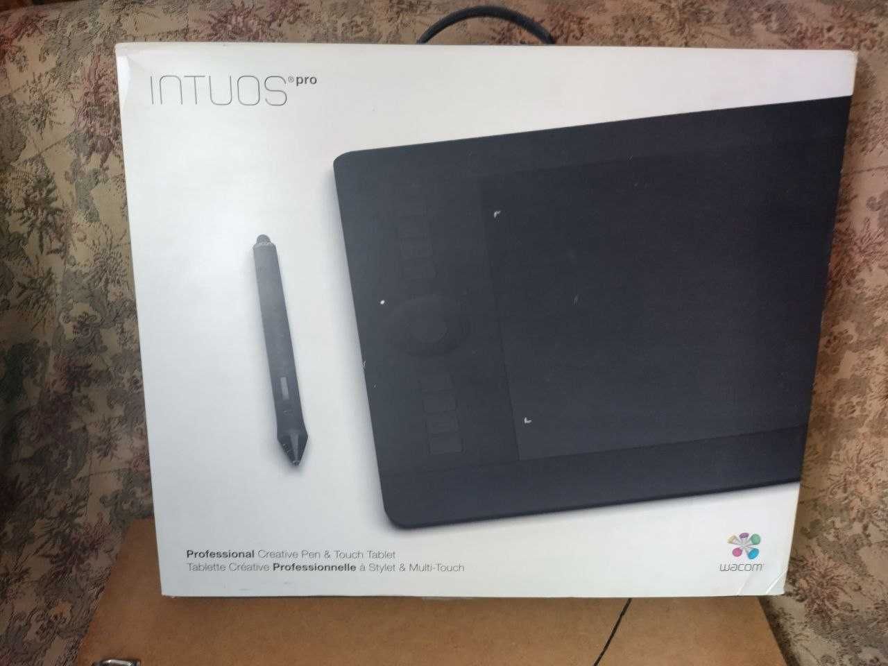Wacom Intuos Pro M PTH-651
