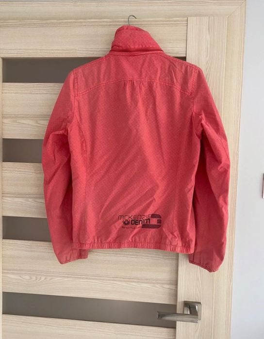 Kurtka malinowa mcKenzie
