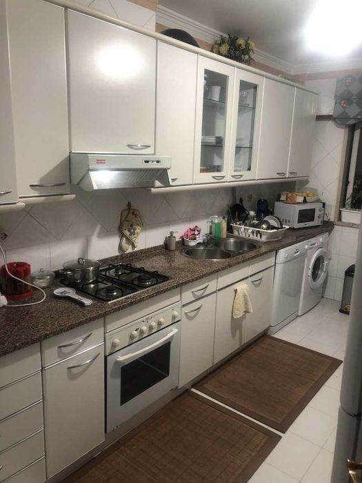 Quarto com casa de banho privativa - Suite - São Domingos de Rana