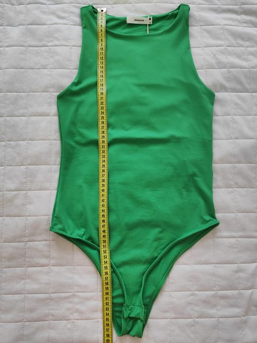 Gładkie zielone body Reserved xS 34