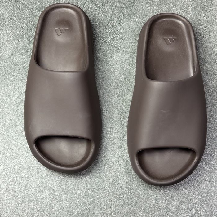 Тапочки шльопанці Adidas Yeezy Slide Soot GX6141 ОРИГІНАЛ 100% 44 р