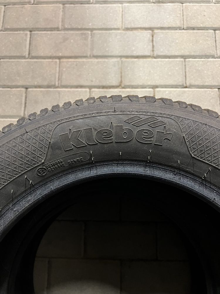 Opony zimowe Kleber Krisalp HP3 215/55 R16 93 H komplet