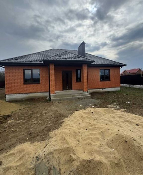 Продається добротний будинок! 100 кв.м. індивідуальний проєкт. Газ.