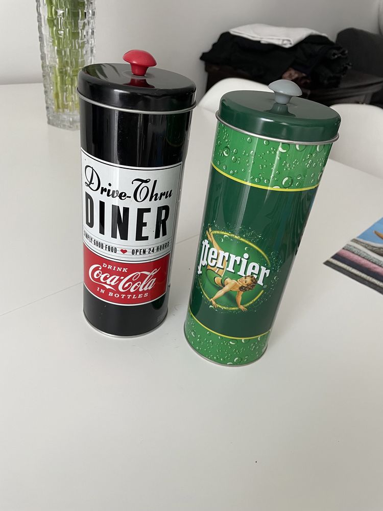 Puszka coca-cola perrier na słomki