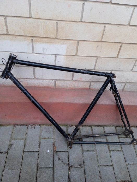 Продам запчасти на туртст., есть практически все.