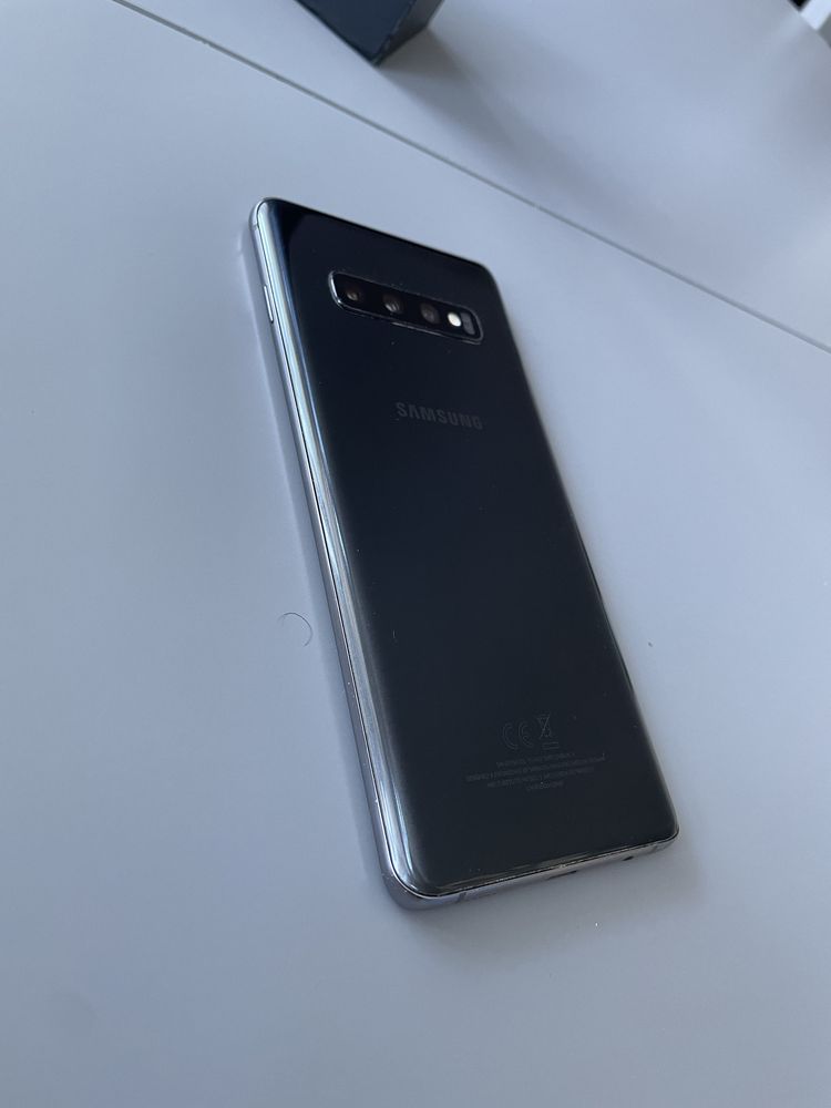 Samsung galaxy S10+