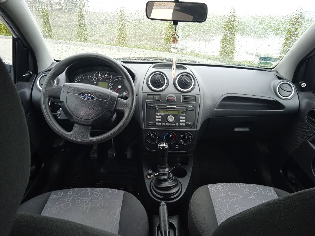 Ford Fiesta mk6 1,4 benzyna + gaz