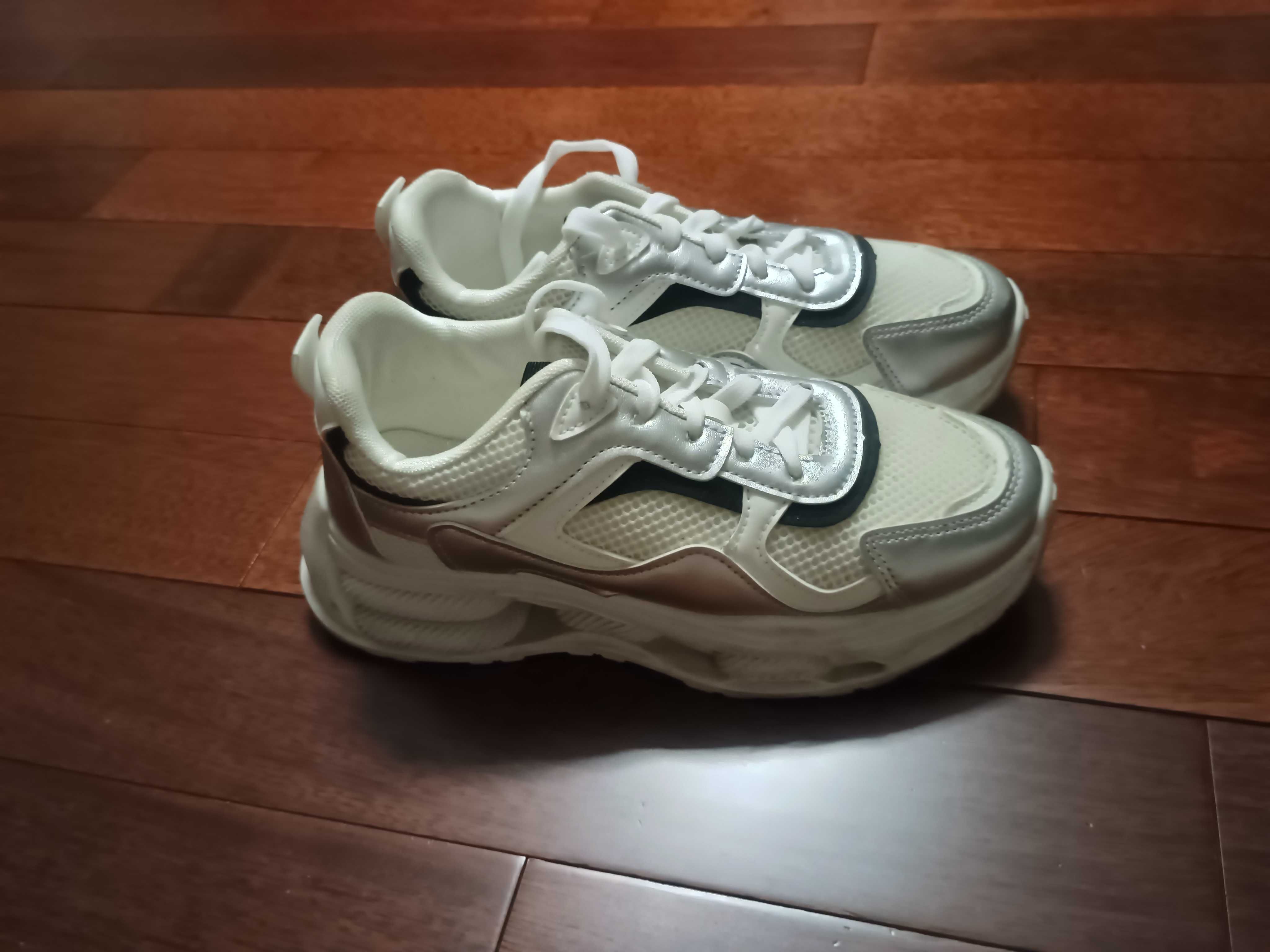 Buty sportowe Sinsay 38