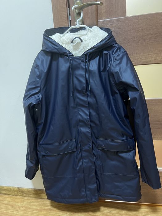 Дуже тепла жіноча куртка , Як нова!