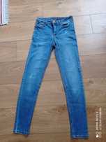 Damskie spodnie jeansowe