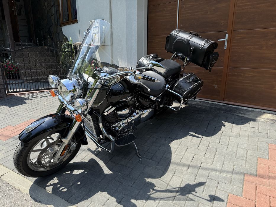 Suzuki Boulevard C90T 2016