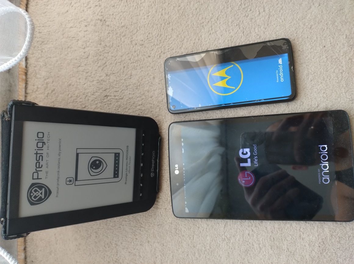Telefony i tablet na części