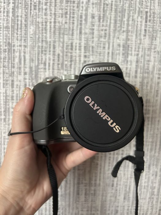 Фотоапарат Olympus sp 550uz