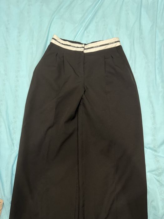 Штани one by one чорні розмір S, дуже оверсайз