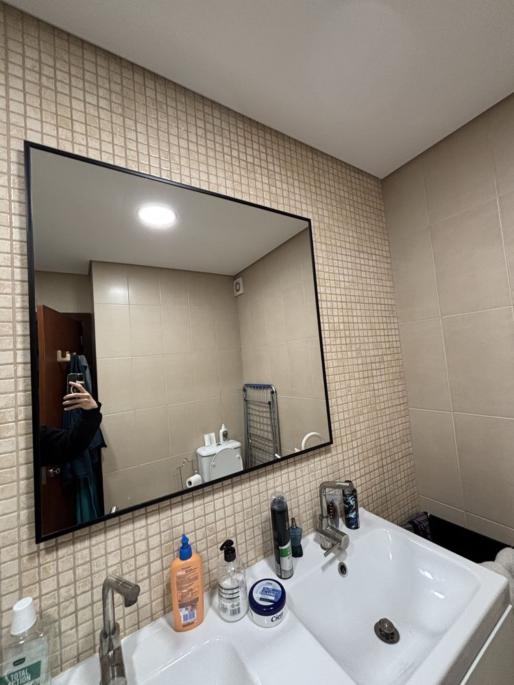 Movel de casa de banho com espelho