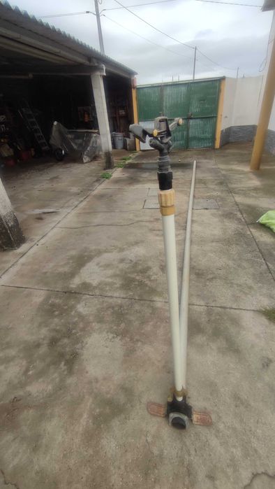 Vendo conjunto de expressores de rega 11  unidades