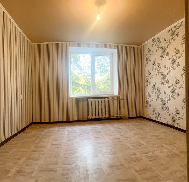 2-х є-Відновлення, чешка « 8 лікарня» 2/5, гарний стан, тепла