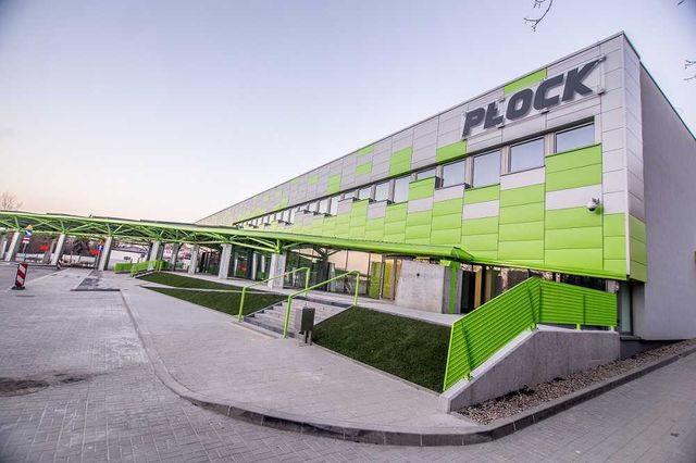 Lokal usługowy o pow. 38 mkw Płock w budynku dworca Dworcowa 46