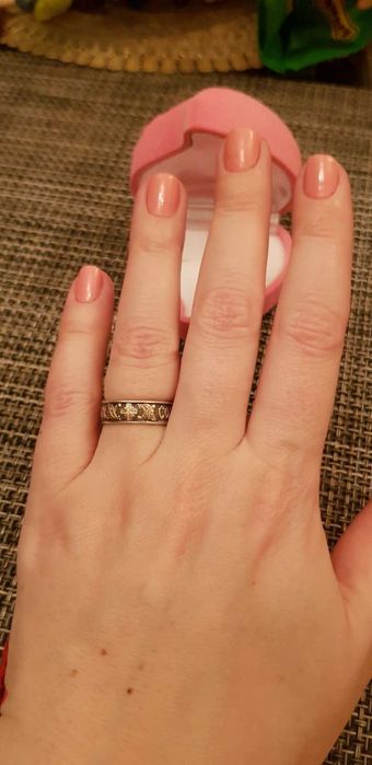 Антикварное кольцо подарите девушке