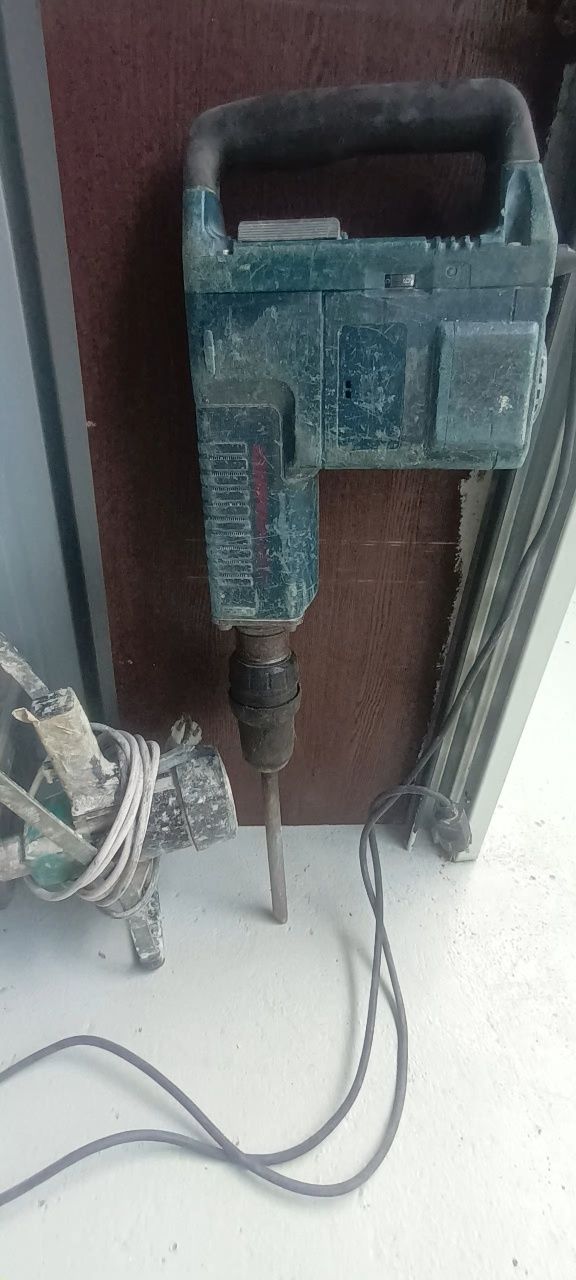 Faramentas construção civil