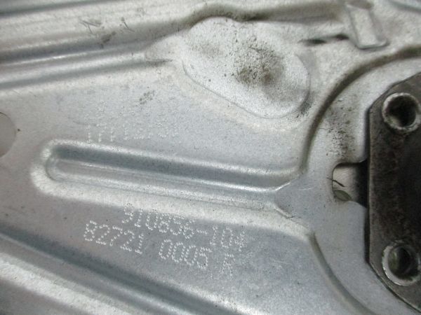 Elevador vidros trás esquerdo RENAULT Scénic III (JZ0/1_)