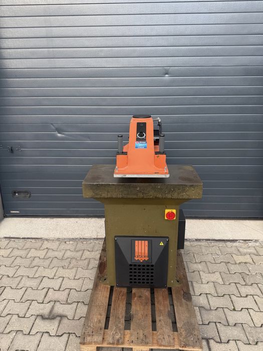 Atom SE16 wycinarka wykrawarka sztanca maszyna do wycinania prasa