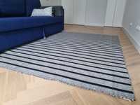 Wełniany dywan w paski